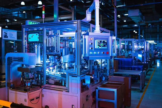 向&ldquo;新&rdquo;而行丨安波福:380臺工業機器人、150條自動化產線、1顆智慧大腦.智造力釋放新質生產力